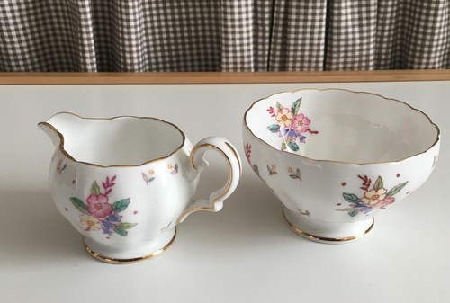 Grosvenor bone china - china, jug