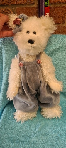 Boyds bears bean - j., series