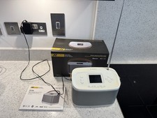 Roberts R100 base station with FM/DAB/DAB+/Internet Radio - In Original Box