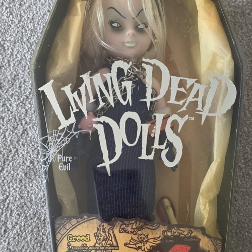 Living dead dolls - greed, gothic