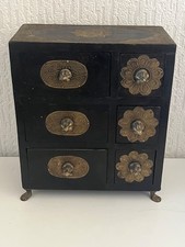 Small wooden chest trinket - chest,
