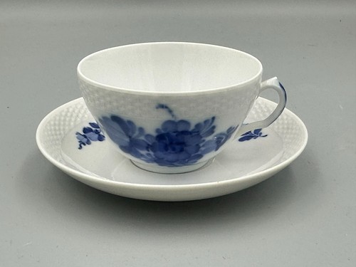 Royal copenhagen blue flower - royal,