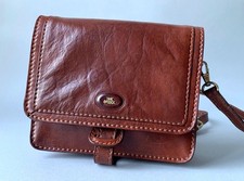 ♲Stunning *THE BRIDGE* Vintage Chestnut Italian Leather Cross Body Bag ♲