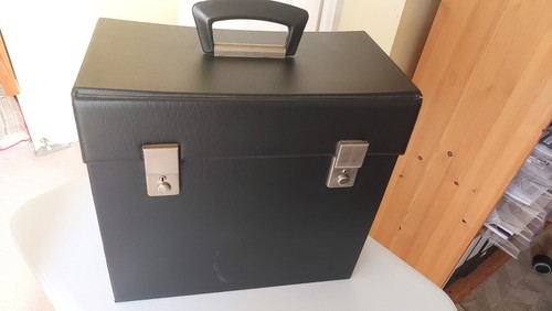 Vinyl record case good - case,