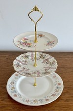 Stunning 3 Tier Cake Stand