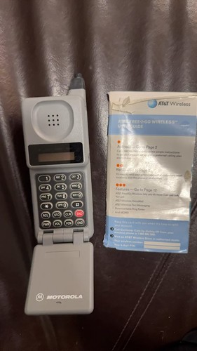 Vintage motorola flip phone - vintage,