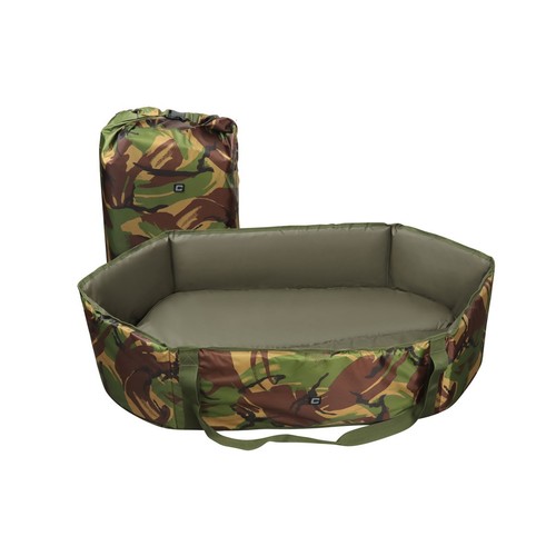 Carp cradle fishing unhooking - carp,