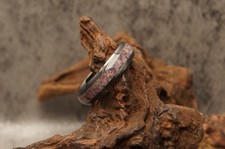 NATURAL ALEXANDRITE HAND