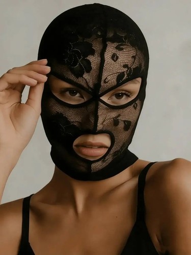 Black gothic lace face mask - black,