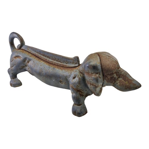 Vintage cast iron - iron, dachshund