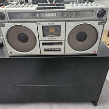 Sharp GF-9090 Vintage Radio