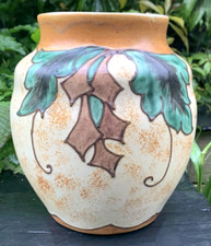 Flaxman Ware Wade Heath vase deco vintage arts & crafts hand painted tube lined