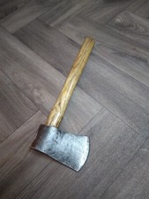 SMALL VINTAGE  AXE  HATCHET