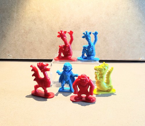 Vintage kelloggs cereal toy - kelloggs,