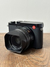 Leica Q3 60MP Digital Camera