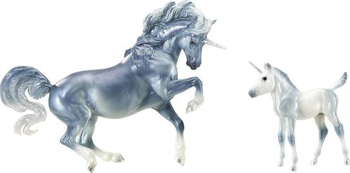 Breyer cascade and caspian - breyer,