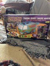 Cartoon Network Scooby doo Talking Snacks Maker Mystery Machine 2004 in box 