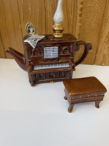 Teapottery brown piano novelty - brown,