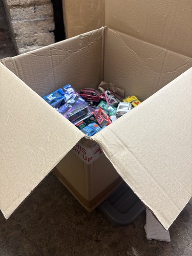 Die cast toy cars job - cast,