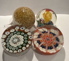 Vintage Joblot Art Glass Paperweights Murano Strathearn Wedgwood Firework x 4