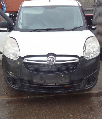 Vauxhall combo front - combo,
