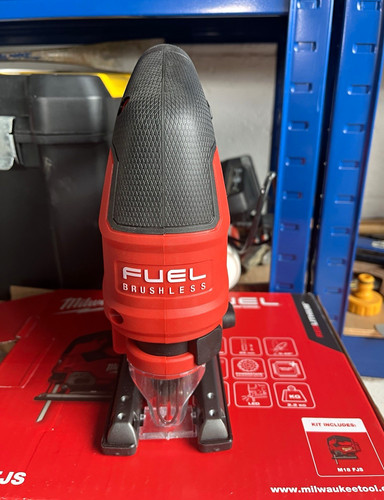 Milwaukee m18 fuel brushless - milwaukee,