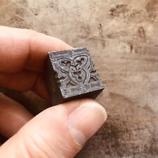 Letterpress Adana Printing Solid Cast Metal Joining Pattern Ornament