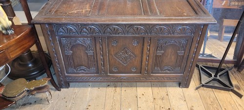 Antique carved wooden - antique,