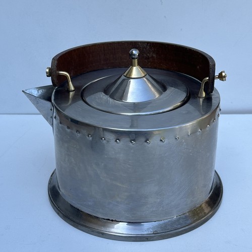 Stove top kettle - top,