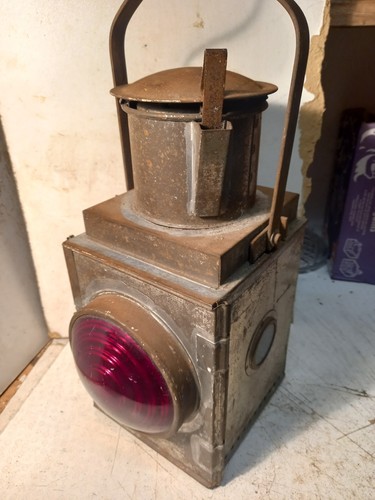 Vintage railway lantern - railway, lantern.