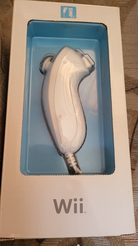 Official white wii - official,