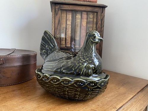 Portmeirion ceramic hen basket - portmeirion,