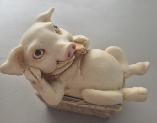 Vincente pig resin figurine - pig,
