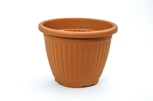 Plastic round planter - round,