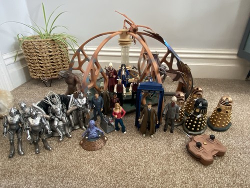 Doctor who massive - who, bundle