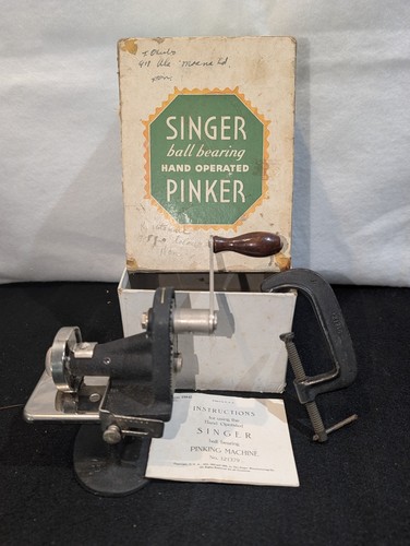 Htf singer vintage - singer, hand