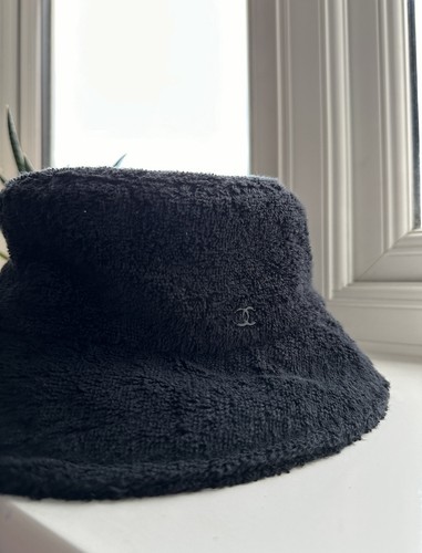 Chanel terry cloth bucket - -,