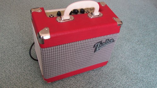 Italia retro vintage guitar - italia,