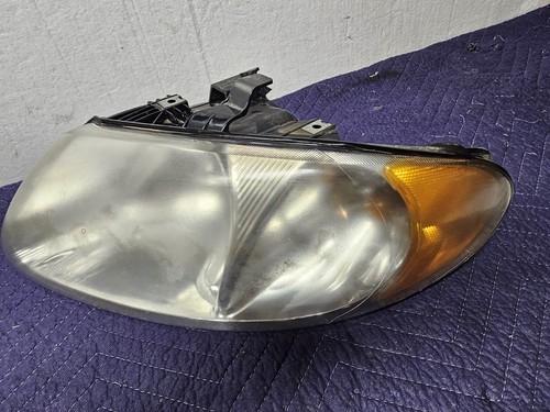 Driver left headlight fits - driver,