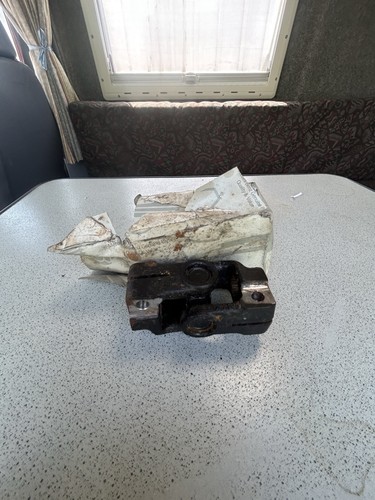 Mercedes 000 460 57 - 000,
