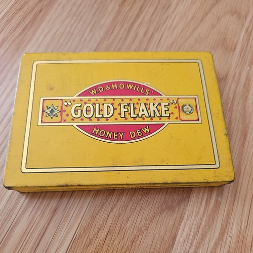 Vintage cigarette tin - cigarette,