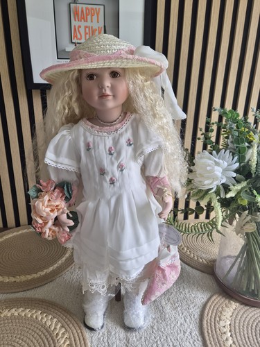 Porcelain doll the - porcelain,