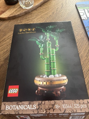 Lego botanicals lucky - botanicals,