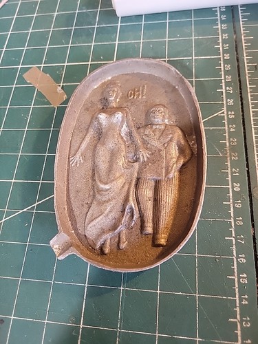 Vintage saucy novelty ashtray - novelty,