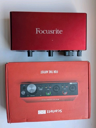 Focusrite scarlett 2i2 - scarlett,