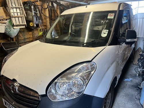 Vauxhall combo van cdti - vauxhall,