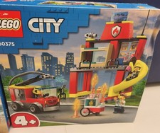 LEGO CITY: Fire Station and Fire Engine (60375) slight box damage 