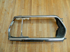 RIGHT HEADLIGHT TRIM BEZEL