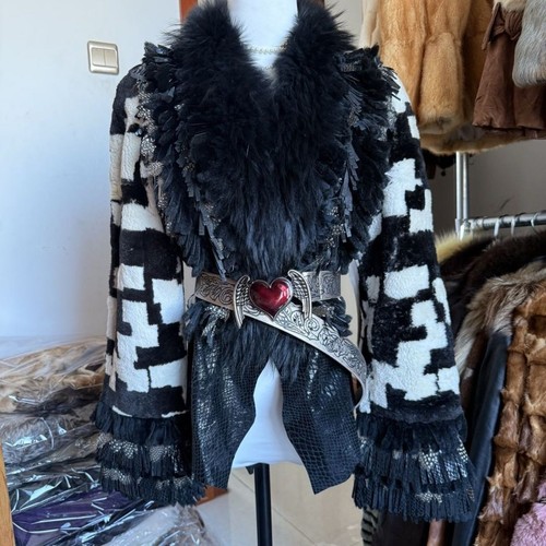 New women fur coat luxurious - women's,