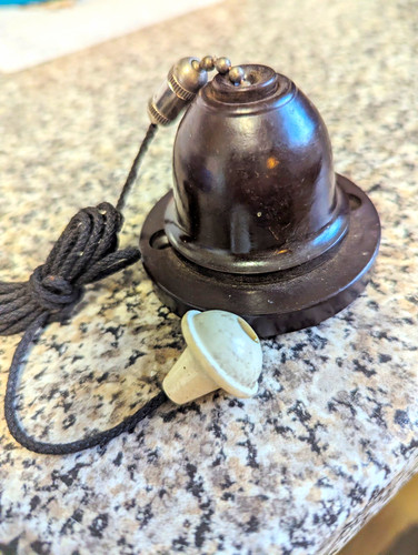 Bakelite brown dolly - bakelite, light